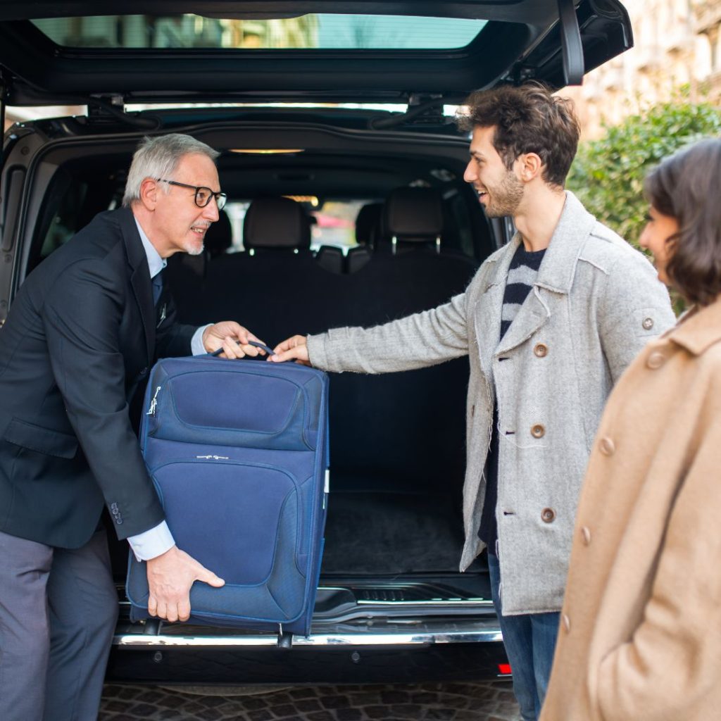Private driver from airport to Rome city center